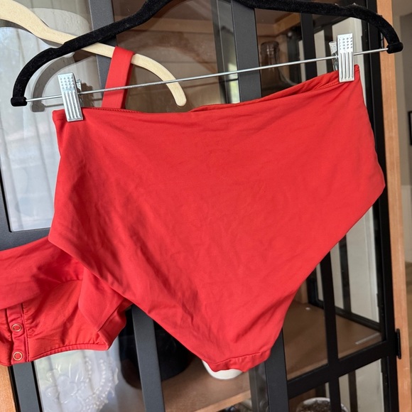 Andie Swim Bikini set The Snap scoop top high rise Bottom Eco Nylon Chili Pepper - Picture 9 of 13